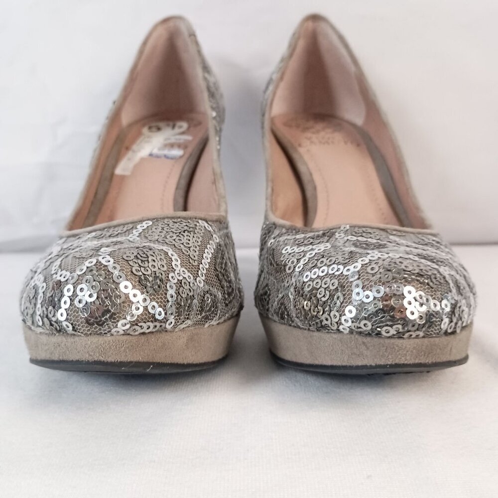 Vince Camuto Silver Sequin Platform Heels Women Size 5.5 Prom Formal - Picture 4 of 9